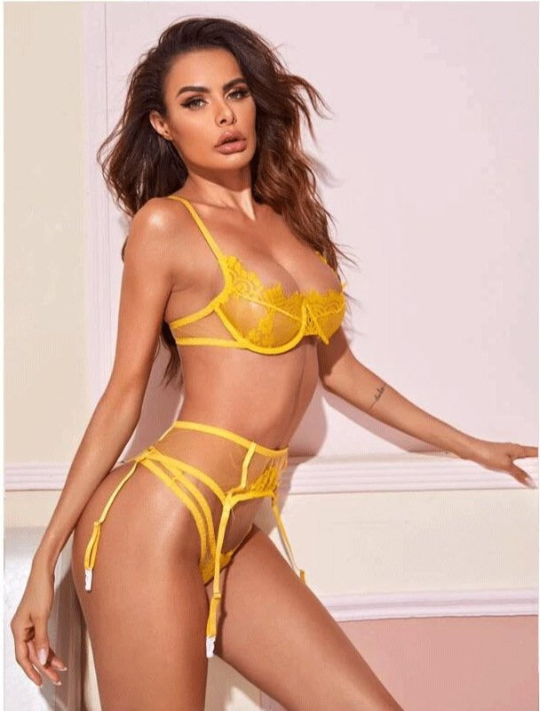 Yellow lingerie set